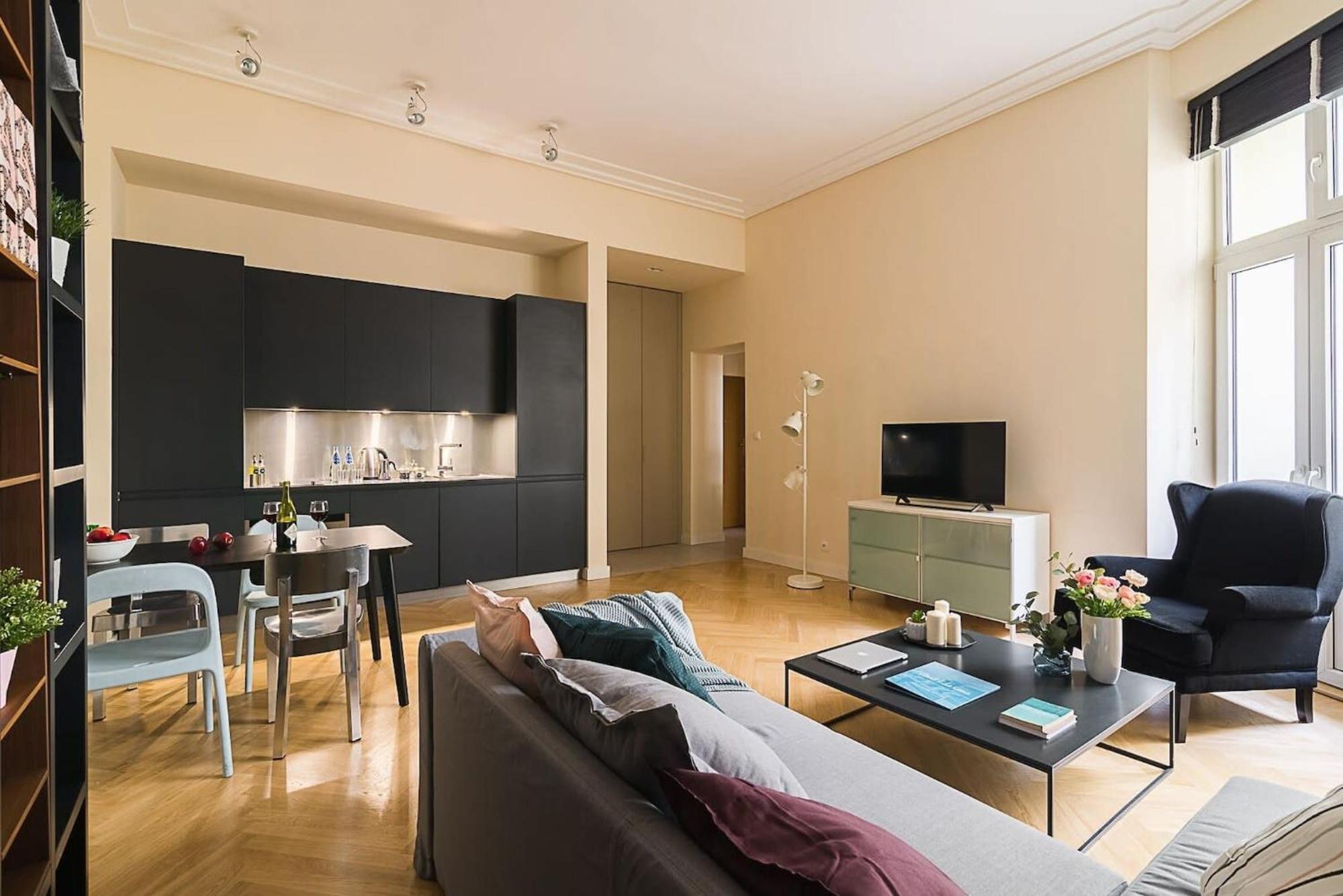 Rent Like Home - Hoza 39 Warszawa Exteriör bild